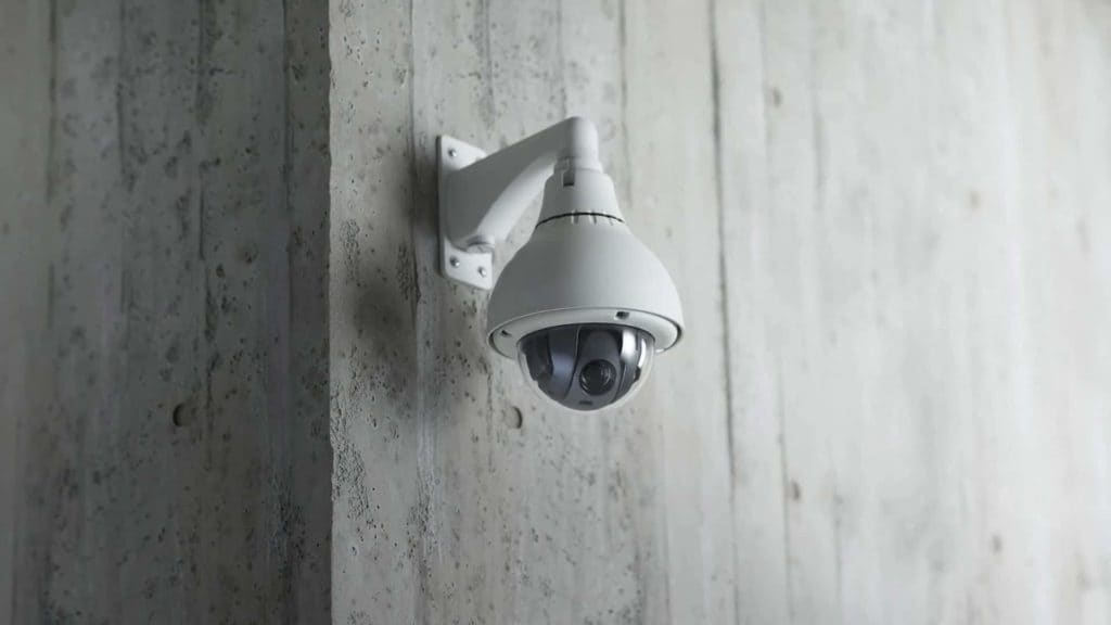 Intelligent CCTV data protection
