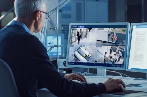 Professional,heavy,industry,engineer,works,on,computer,uses,cad,software